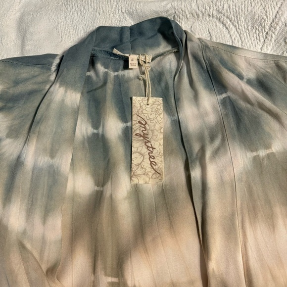 NWT Mystree Tie Dye Tie Waist Open Cardigan Cover Ruffle Short Sleeves Small - Picture 2 of 5
